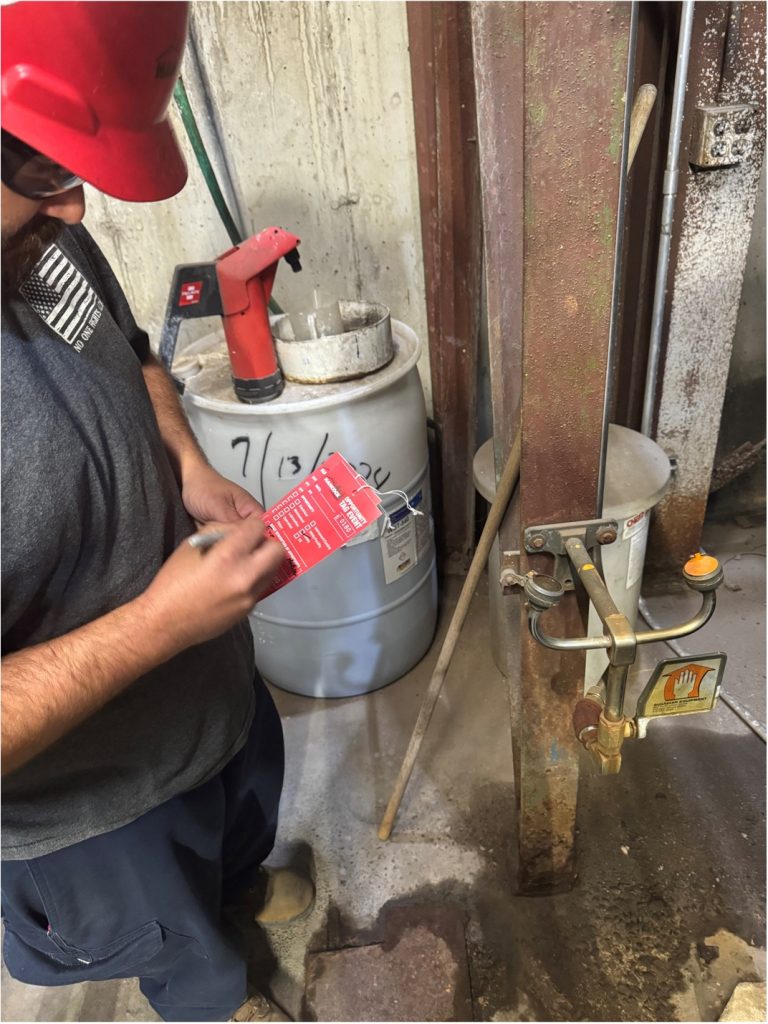 sawmill working tagging equipment