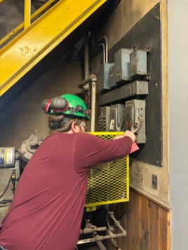 sawmill working tagging equipment